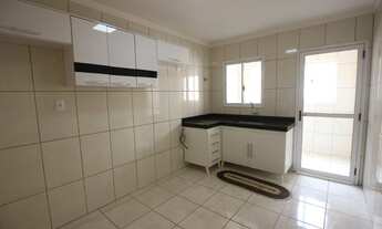 Imagem 4: Apartamento reformado e aconchegante no Condomínio Lago Azul: uma oportunidade imperdível!