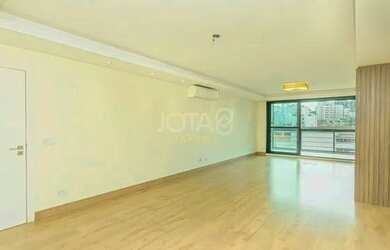 Imagem 2: CURITIBA - Apartamento Padrão - Mercês