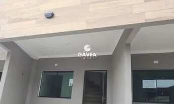 Imagem 3: Sobrado com 2 quartos com sacada e garagem privativa na Praia Grande