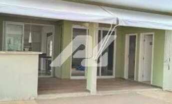 Imagem 2: Casa de condomínio para aluguel possui 260 metros quadrados com 3 quartos