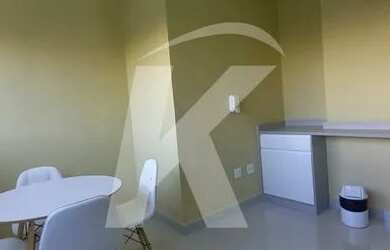 Imagem 7: Apartamento com 1 quarto, sala, cozinha, banheiro, área de serviço