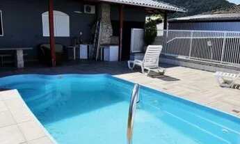 Imagem 2: Casa para venda com 360 metros quadrados com 3 quartos em Itapuã - Salvador - Bahia