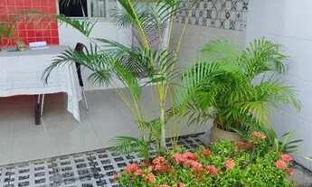 Imagem: Casa nascente no Loteamento Foz do Joanes