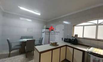 Imagem 5: Sobrado Frontal com 3 Dormitórios e 1 suíte e 6 vagas em Tatuapé