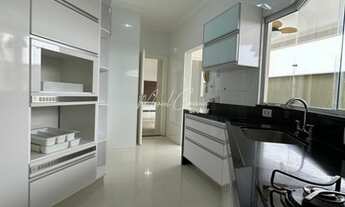 Imagem 5: Casa em Condomínio Village Damha III, 3 suítes, closet, cozinha, varanda