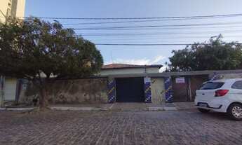 Imagem: Casa à venda no Bairro Country Club