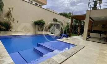 Imagem: Sobrado à venda em Goiânia/GO