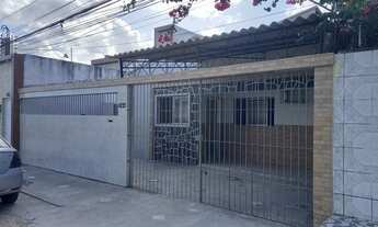 Imagem: Areias - 03 Quartos/Suíte - Pintada - Ótimo