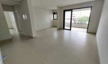 Imagem 3: Apartamento com 3 dormitórios e uma bela vista mar, apenas 50 metros da praia