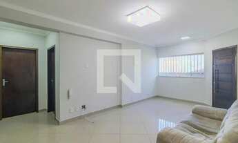 Imagem 2: Casa para Aluguel - Parque Bandeirante, 2 Quartos, 160 m2