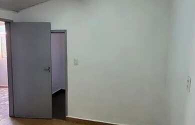 Imagem 6: Edícula residencial na Rua Pedro Amaral