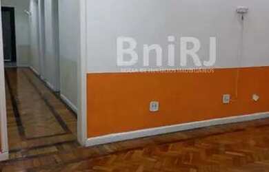 Imagem 6: APARTAMENTO DE 90 m2, COM 2 QUARTOS (1 SUITE) E DEPENDENCIAS COMPLETAS, SILENCIOSO EM LAR