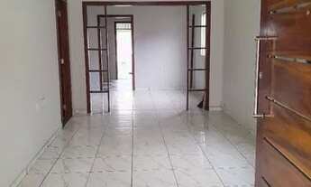 Imagem 4: ALUGA-SE CASA COM PISCINA