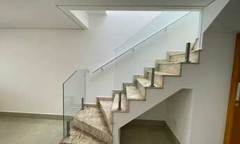 Imagem 4: Incrível oportunidade de moradia Sobrado Novo com 125 m²