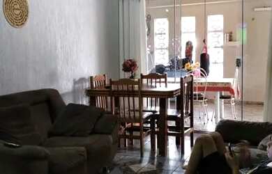 Imagem 3: Casa 2 e 3 quartos À venda - QNL 11