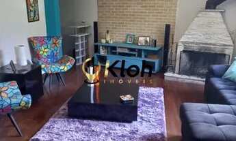 Imagem 2: Casa de 2 Qts ( 1 suíte master) e 2 apts anexos no bairro Centro - Petrópolis/RJ