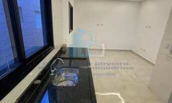 Imagem 3: Sobreposta Alta Perto da Praia com 2 Dormitórios Reforamada na Praia Grande no bairro Avia