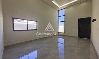 Imagem 2: ALTO DA BOA VISTA - SOBRADINHO - DF -CASA EM CONDOMÍNIO FECHADO COM 4 SUÍTES - ÁREA GOUMER