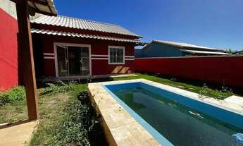 Imagem 2: Linda casa pronta para morar com dois quartos, piscina e área gourmet em Unamar - Cabo Fri