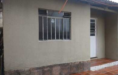 Imagem 3: Casa pequena em condomínio xaxim