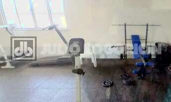 Imagem 7: Engenho de Dentro/ Rua Pernambuco/ Apartamento / Varanda /vaga