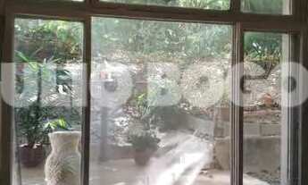 Imagem 7: Atlântica 2 quartos com área externa tipo garden dependências fundos vista verde portaria