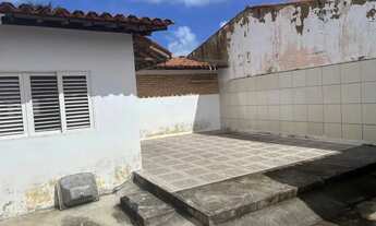 Imagem 2: Casa para locação em rua pública, JATIÚCA, Maceió, AL