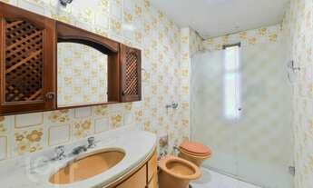 Imagem 7: Apartamento à venda em Petrópolis com 123 m², 3 quartos, 1 suíte, 1 vaga