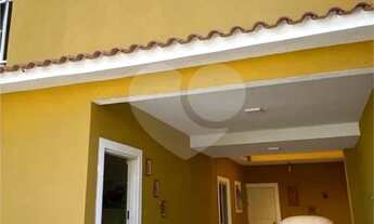 Imagem 2: Sobrado com 3 quartos à venda em Jardim Belvedere - RJ