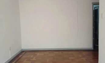 Imagem 3: IMOBILIÁRIA SCHOTKIS VENDE EXCELENTE APARTAMENTO DE 03 DORMITÓRIOS, TÉRREO, ALUGADO, NA FE