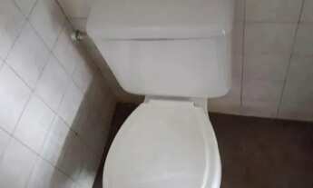 Imagem 4: Ótima LOJA com aprox. 30m² , de frente para a avenida. Conta c/ 1 banheiro. Próximo à Av