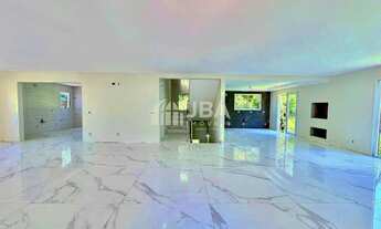 Imagem 5: CASA COM AMPLO TERRENO - RUA SEM SAÍDA