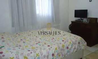 Imagem: Casa á venda com 04 quartos, 02 banheiros