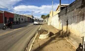 Imagem 2: área comercial à venda