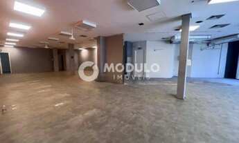 Imagem 2: Loja comercial disponível para locação no Bairro Santa Rosa