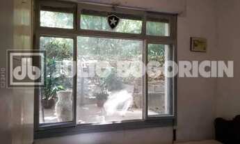 Imagem 6: Atlântica 2 quartos com área externa tipo garden dependências fundos vista verde portaria