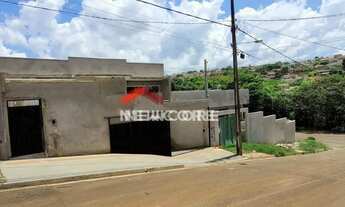 Imagem 2: Sobrado em Rua Rodolfo Preto - Jardim Colúmbia D - Londrina/PR