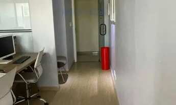 Imagem 3: Ótima sala comercial no Centro Cívico - porteira fechada