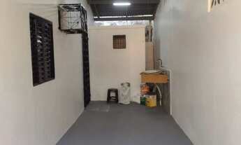 Imagem 2: Aluga-se casa no Bairro Petrópolis com Excelente Localização