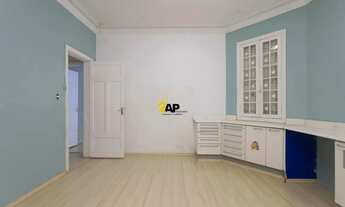 Imagem 7: Casa Comercial para Locação na Vila Mariana, São Paulo-SP: 5 Banheiros, 2 Vagas de Garagem