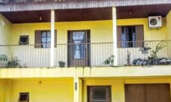 Imagem: Sobrado na parada 48 de Alvorada