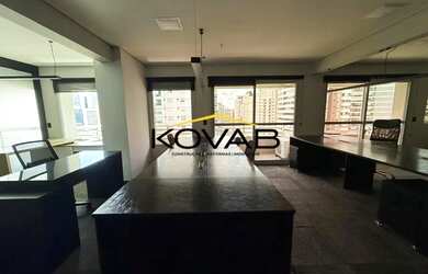 Imagem 7: Conjunto Comercial Mobiliado -102m² Estratégico e Pronto para Operação Localização Premiu