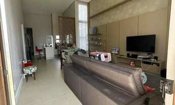 Imagem 2: Casa à venda em Valinhos, Residencial Santa Maria, com 3 suítes, com 206 m²