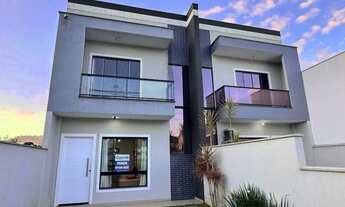 Imagem 6: Sobrado com 2 dormitorios sendo 2 suítes e 3 banheiros e área atras fechada no Lisboa 3 Fo