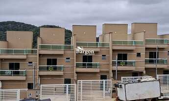 Imagem: Casa triplex com 2 quartos à venda no Bairro