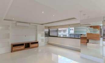 Imagem 2: Apartamento 3 dorm com pátio ensolarado e vaga dupla - no Passo da Areia