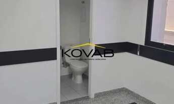 Imagem 3: Sala Comercial em Moema: Pronta para Uso, com Ar, Granito e Lado do Metrô! 43m²