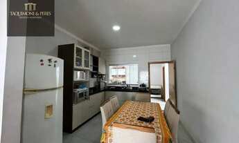 Imagem 7: Casa no Jardim Itália com 3 quartos e suíte!