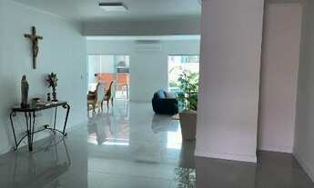 Imagem 4: Casa de condomínio para venda com 400 metros quadrados com 4 quartos