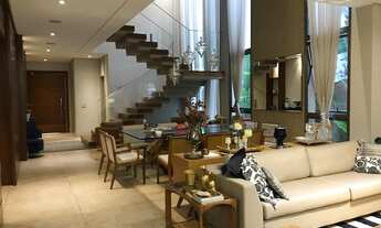 Imagem 5: Casa de condomínio para aluguel e venda tem 448 metros quadrados com 4 quartos